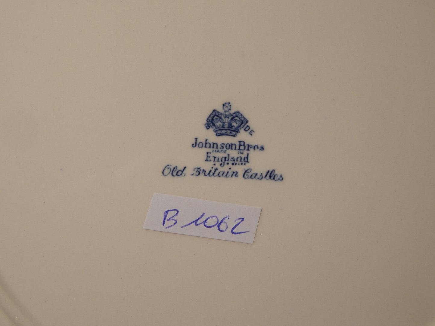 VINTAGE JOHNSON BROS OLD BRITAIN CASTLE BLU VASSOIO ROTONDO SEMI-PORCELLANA