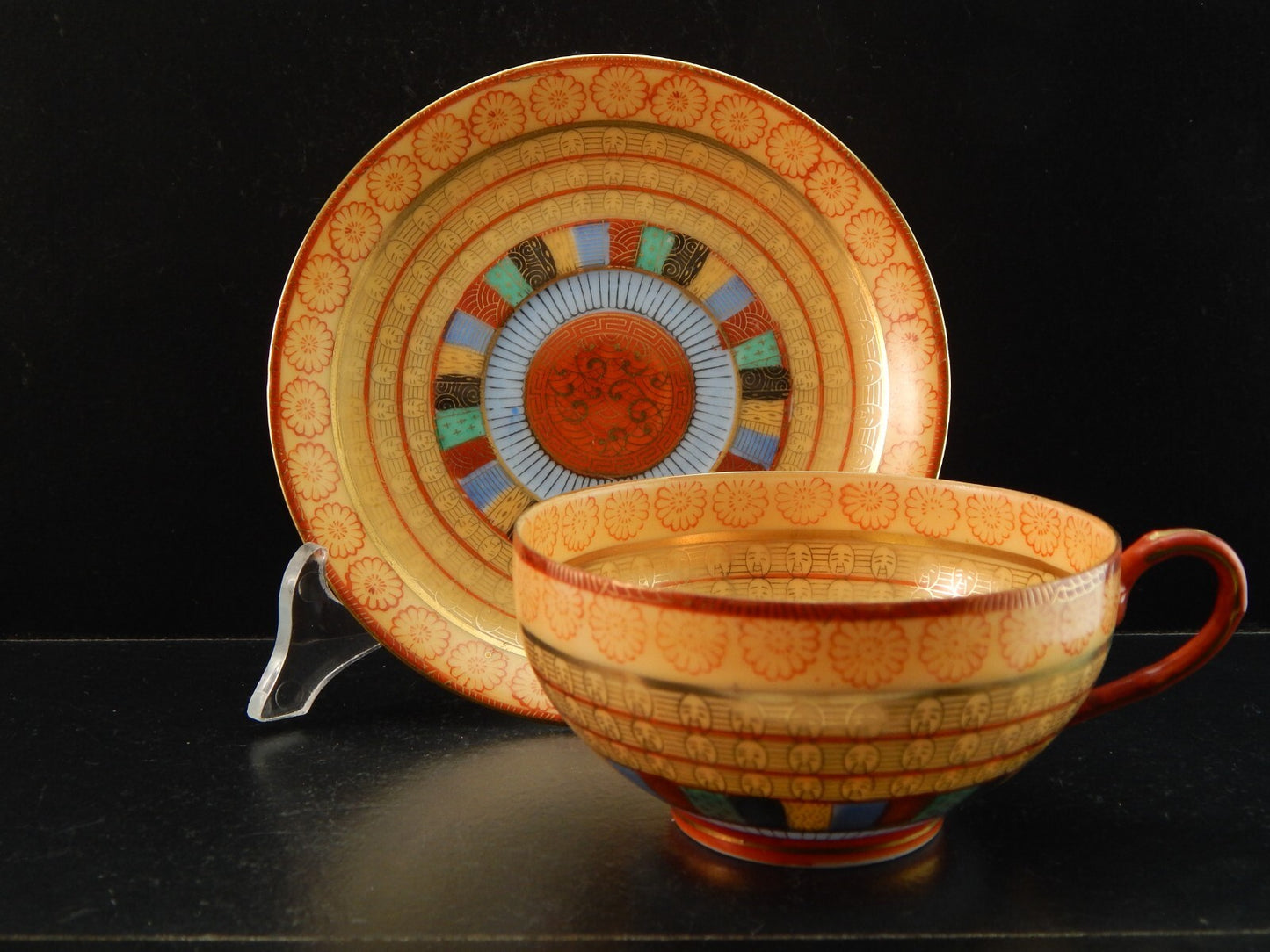 VINTAGE TAZZINA TE' PORCELLANA GIAPPONE KUTANI THOUSAND FACES DIPINTA A MANO