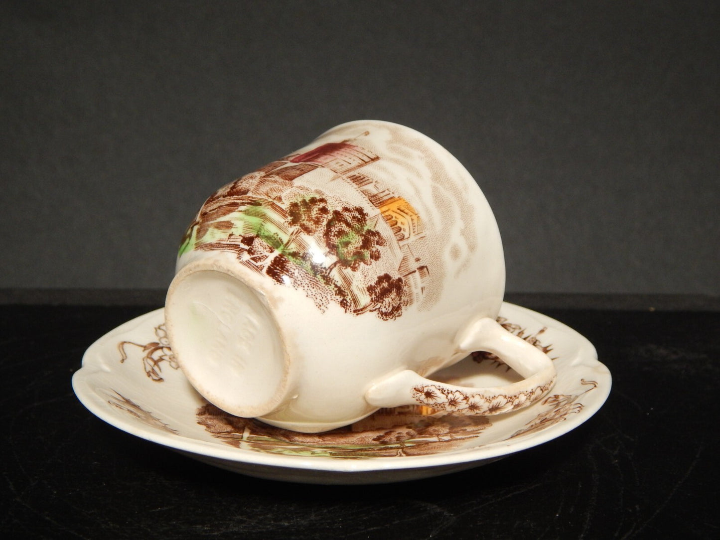 RETRO' TAZZINA CAFFE' PORCELLANA JOHNSON BROS ROYAL HOMES OF BRITAIN HADDON HALL