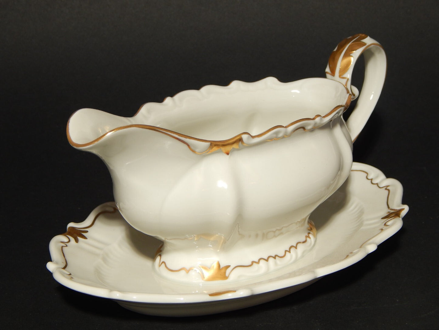 VINTAGE PREZIOSA ROCAILLE VEB REICHENBACH SALSIERA PORCELLANA BIANCO ORO