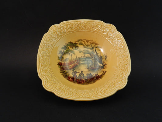 VINTAGE CIOTOLA INSALATIERA ROYAL STAFFORDSHIRE CERAMICS ENGLAND SAFE HARBOUR