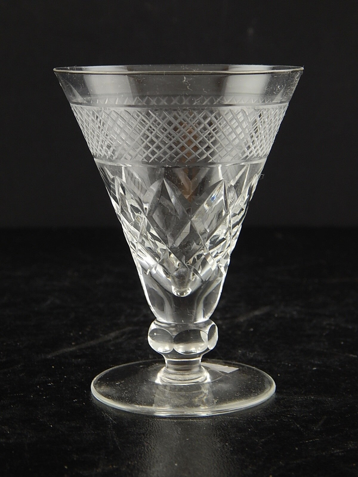 ANTICO ART DECO BICCHIERE CALICE CRISTALLO MOLATO 9 CM ALTEZZA