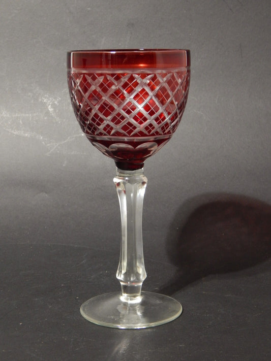 PREZIOSO ANTICO BICCHIERE CALICE CRISTALLO PESANTE BOEMIA MOLATO ROSSO RUBINO