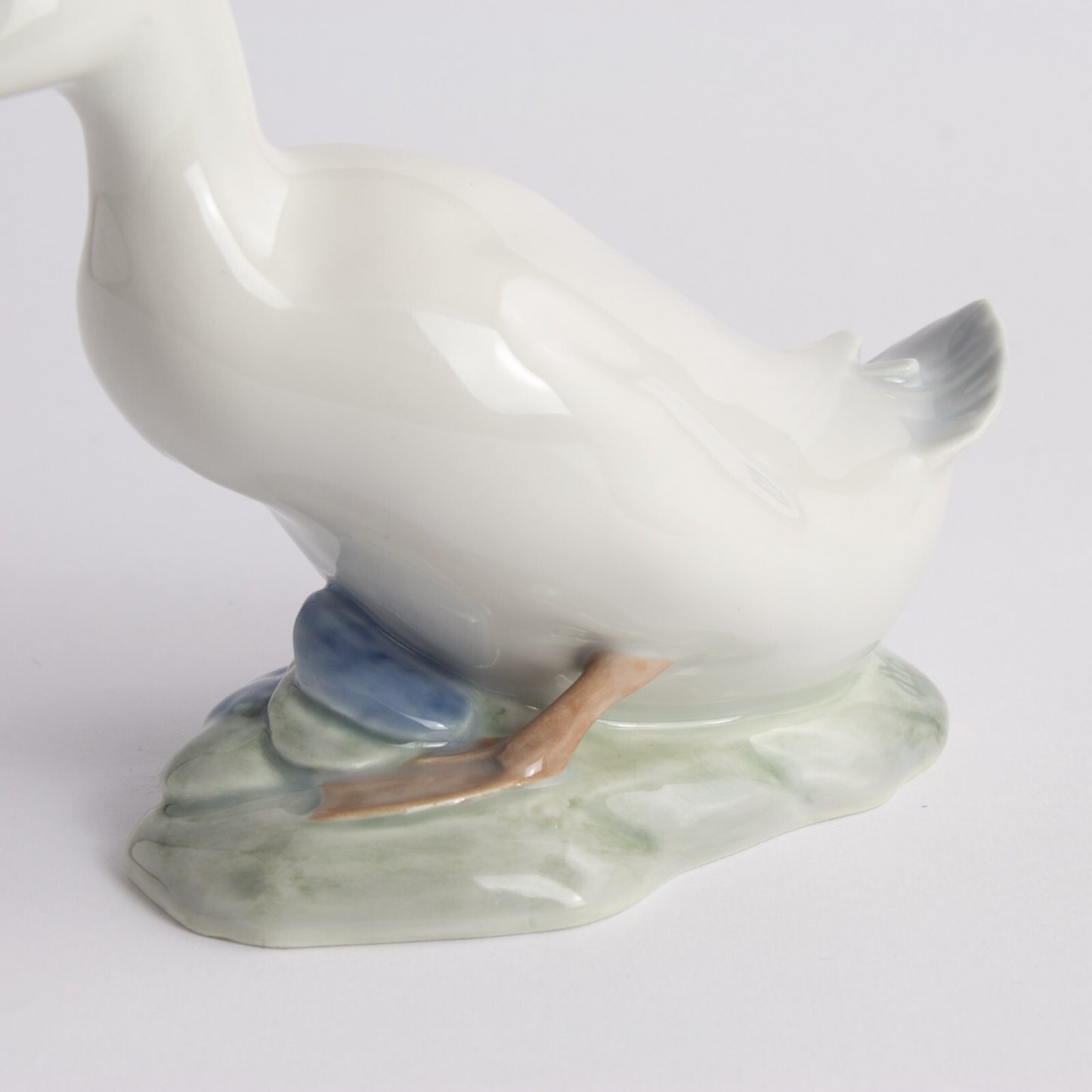 STATUINA PORCELLANA ROYAL COPENHAGEN "Papera" 1192 ORIGINALE HANDMADE DIFETTO