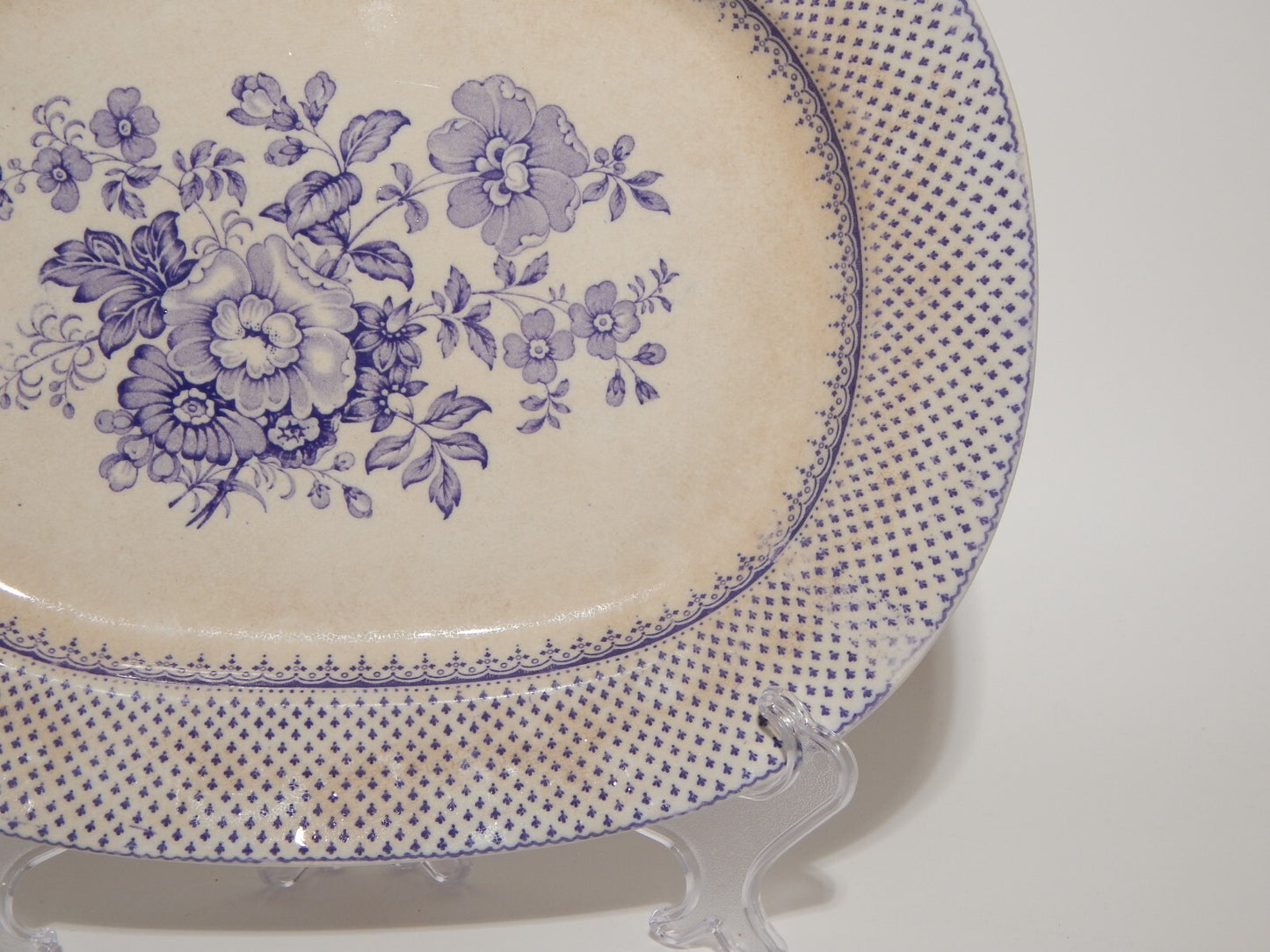 ANTICO VASSOIO CERAMICA STAFFORDSHIRE PRIMAVESI 1860 ERMINE BORDER VIOLA ##