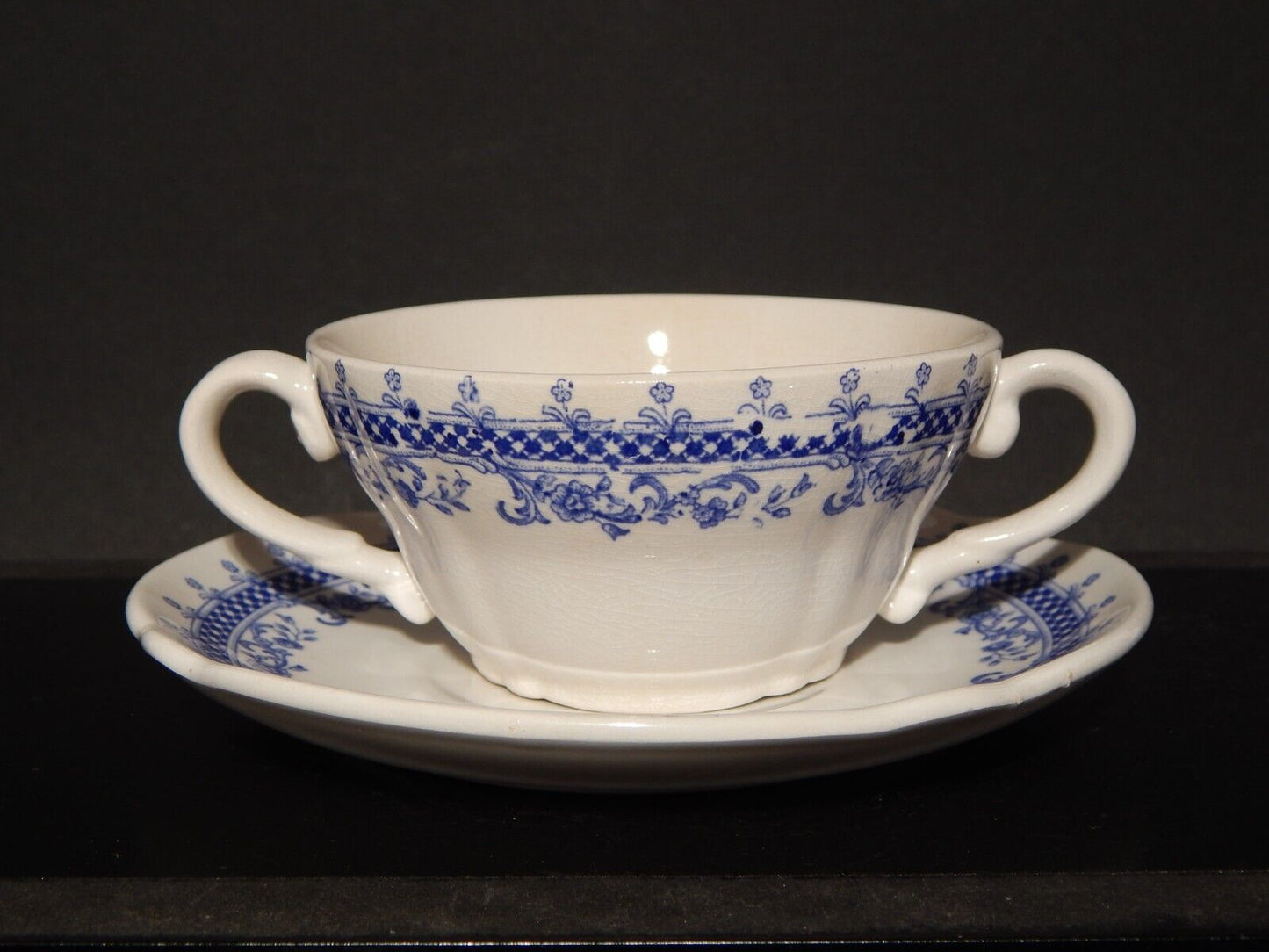 VINTAGE TAZZA BRODO CONSOMME' CERAMICA S.C.I. LAVENO DIAMONDSTONE BIANCO BLU #
