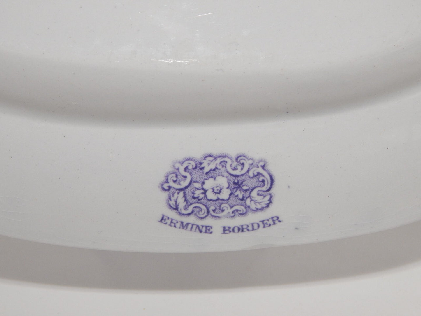 ANTICO RARO VASSOIO CERAMICA STAFFORDSHIRE PRIMAVESI 1860 ERMINE BORDER VIOLA #