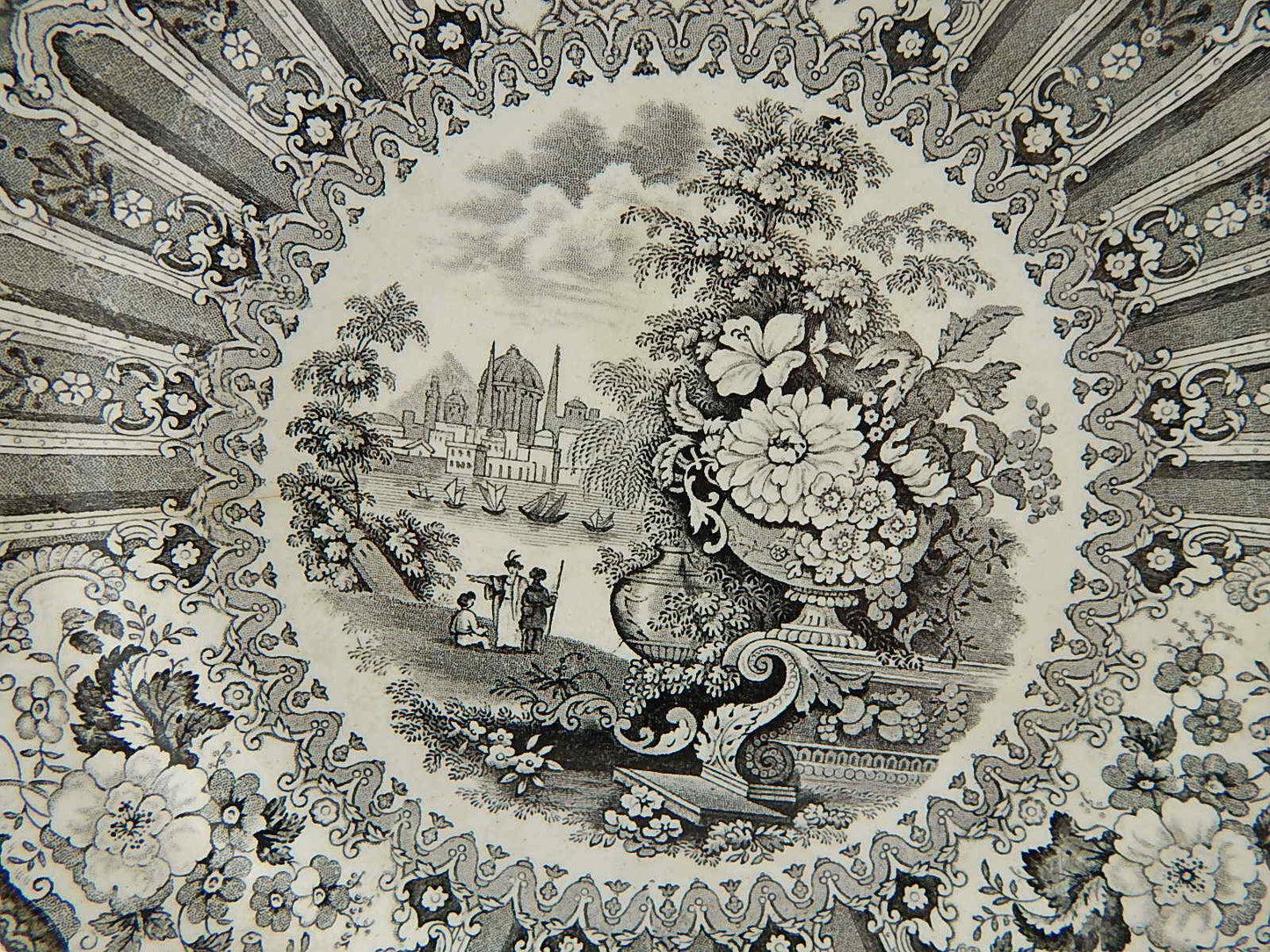 ANTICO RARO AUTENTICO PIATTO PORCELLANA WEDGWOOD XIX SECOLO CAIRO PATTERN CM. 23