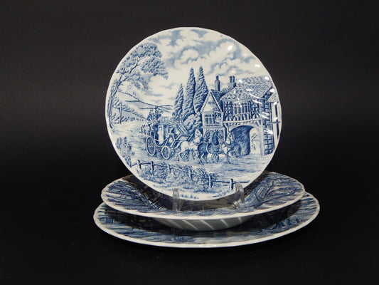 VINTAGE SERVIZIO 12 PIATTI SEMI PORCELLANA ROYAL WESSEX DECORO COACHING SCENE