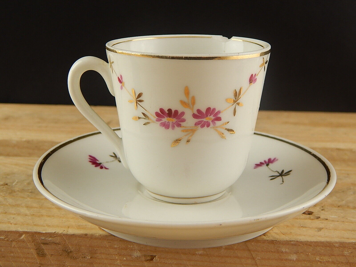 ANTICA TAZZA E PIATTINO PORCELLANA GINORI ART NOUVEAU DIPINTA A MANO DIFETTO