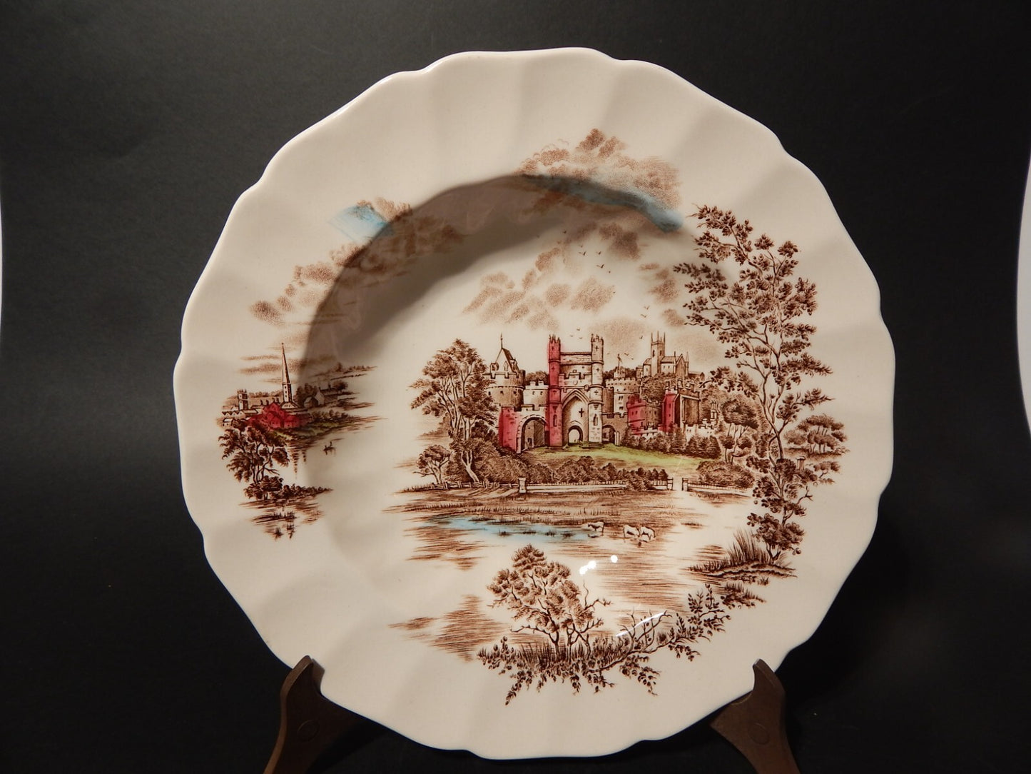 VINTAGE SEMI PORCELLANA JOHNSON BROS ANCIENT TOWERS PIATTO FONDO