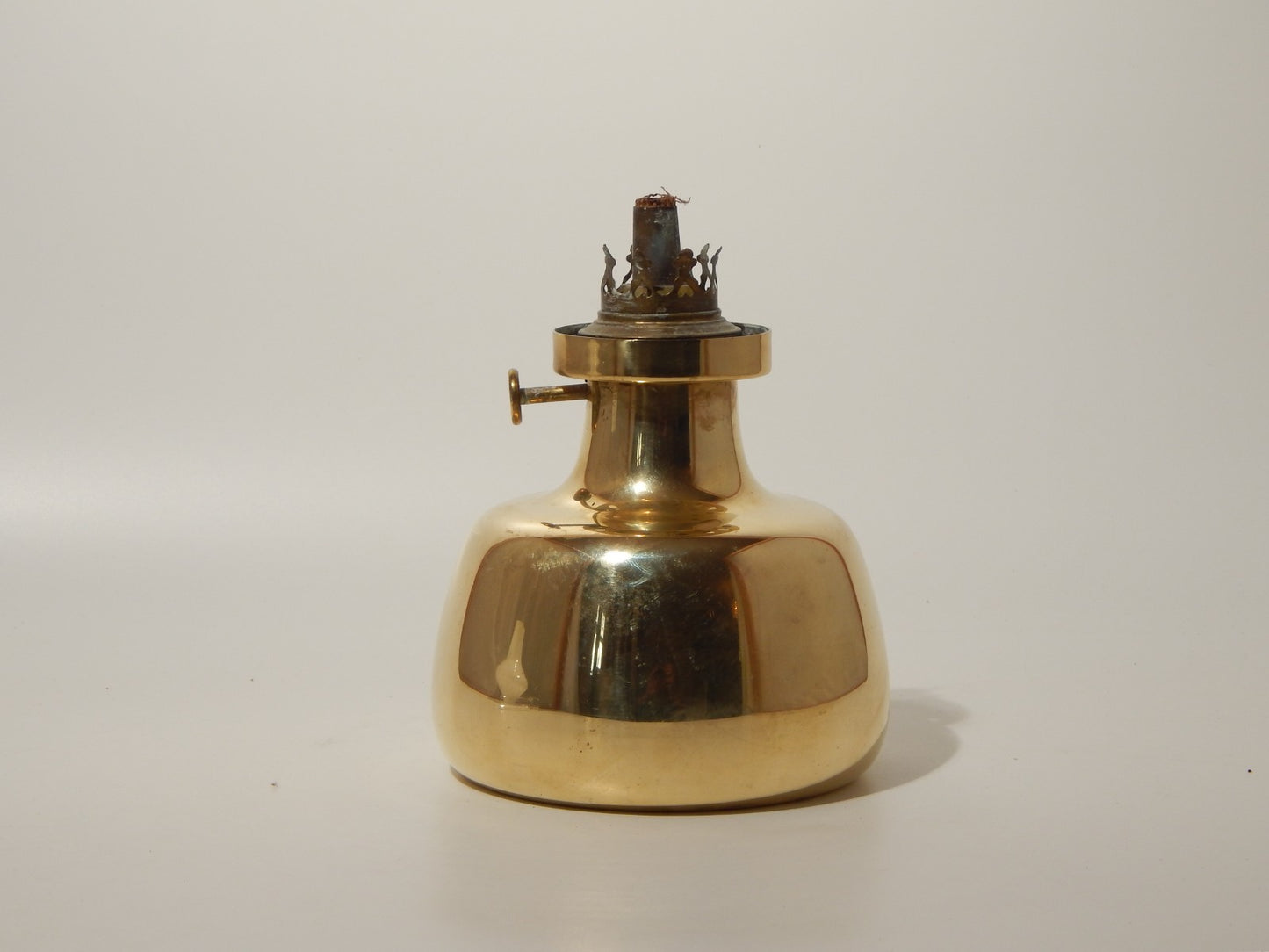 PETRONELLA HENNING KOPPEL LOUIS POULSEN LAMPADA PETROLIO OTTONE VETRO OPALINO