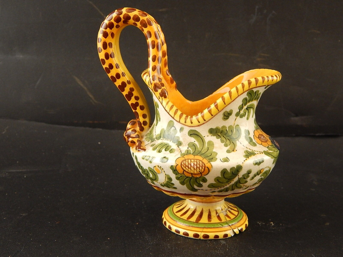 ANTICA LATTIERA BRICCO MAIOLICA CERAMICA POLICROMA FANTECHI ANSE A SERPE DIFETTI