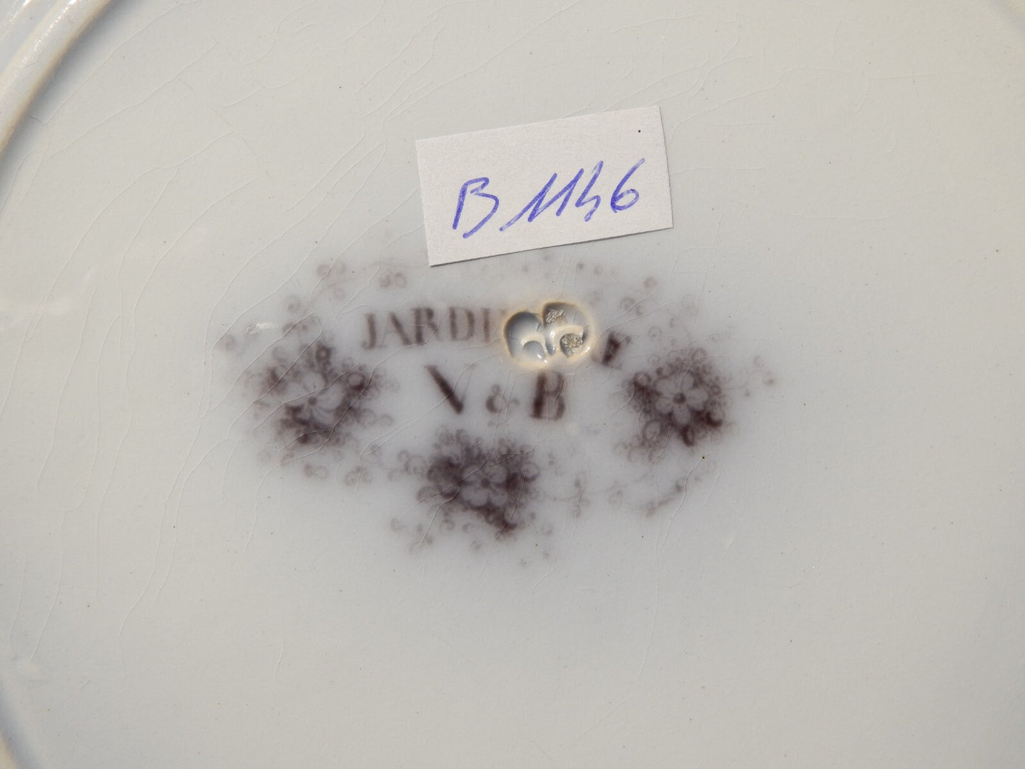 ANTICO PIATTO CERAMICA DISEGNO JARDINIERE VILLEROY & BOCH FINE '800 difetto 1146