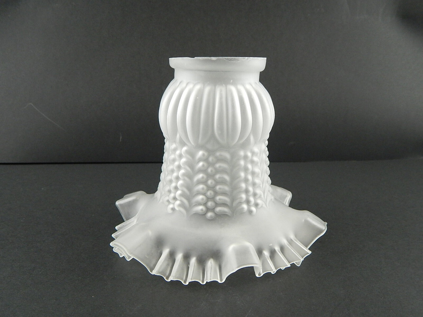 ANTICO EPOCA LIBERTY VETRO SATINATO TULIP PARALUME PER APPLIQUE O LAMPADA A476