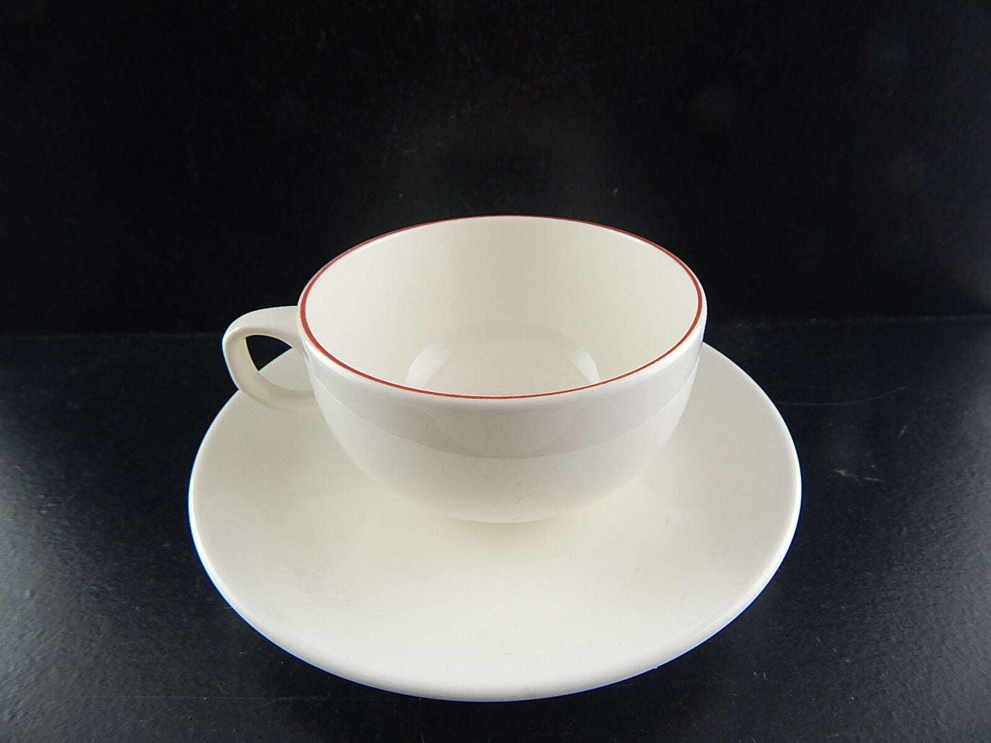 ROYAL COPENHAGEN MODERN COFFEE CUP RED LINE GRETHE MEYER TAZZA CAFFÈ PORCELLANA
