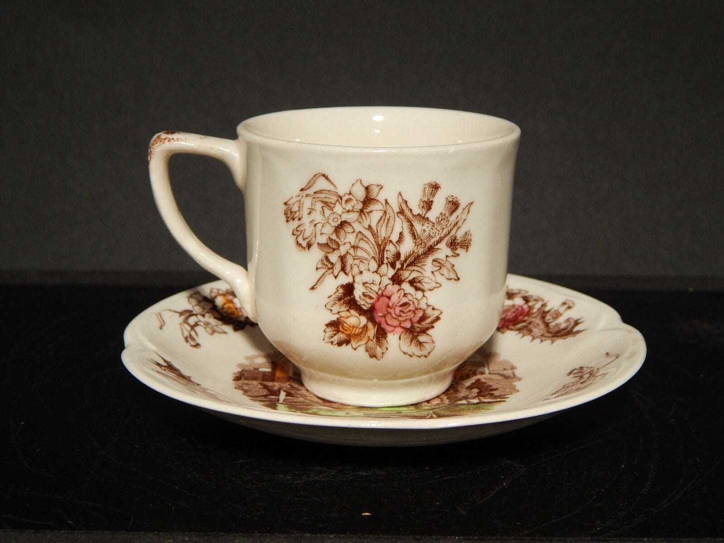 RETRO' TAZZINA CAFFE' PORCELLANA JOHNSON BROS ROYAL HOMES OF BRITAIN HADDON HALL