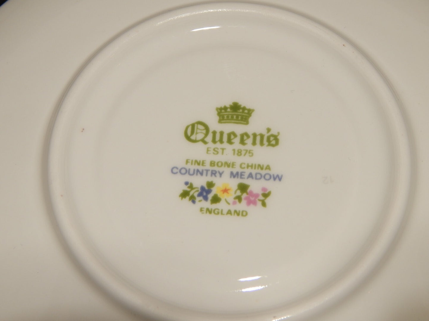 PREZIOSA PORCELLANA INGLESE TAZZA QUEEN'S FINE BONE CHINA COUNTRY MEADOWS