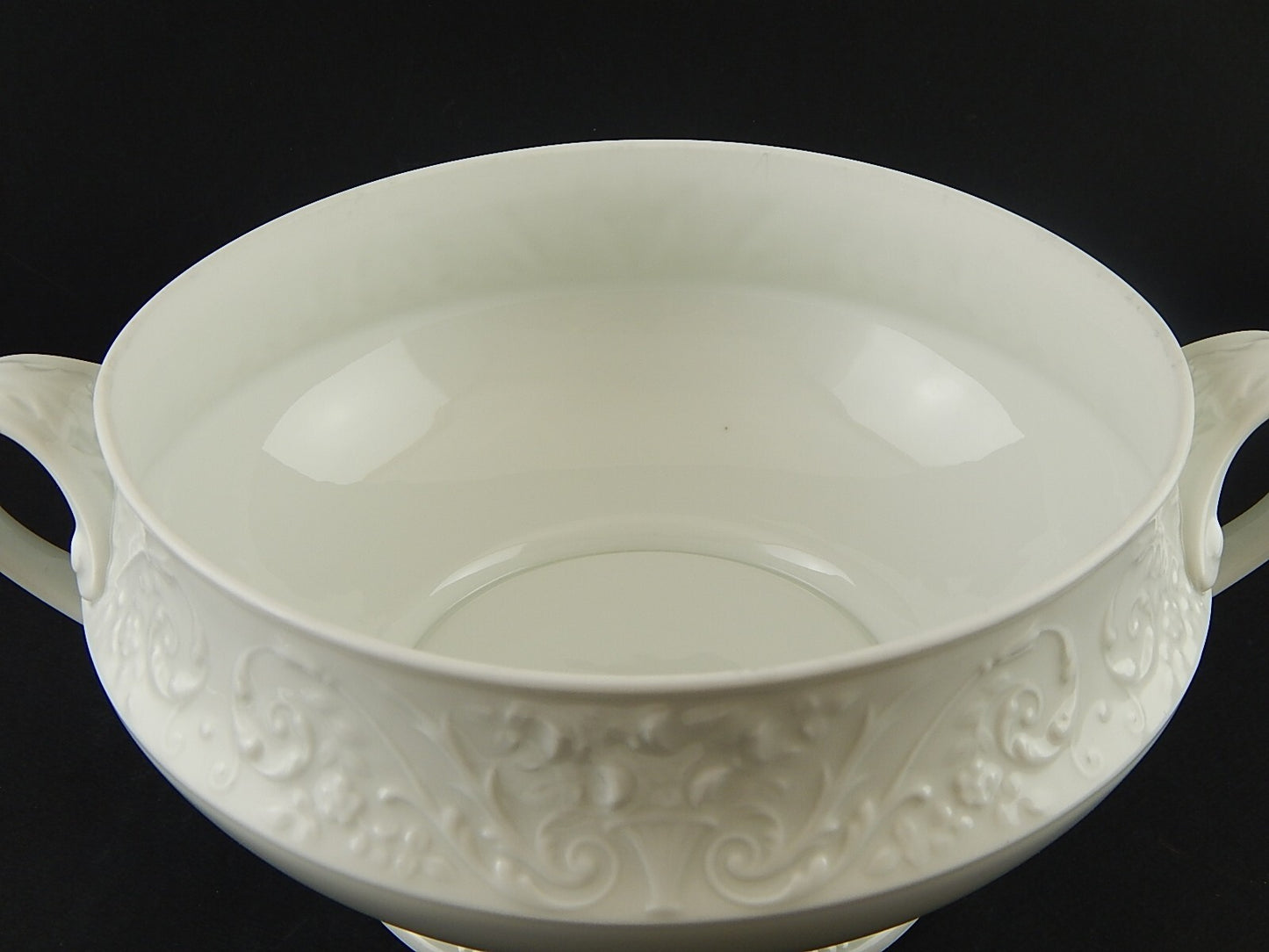 ZUPPIERA CENTROTAVOLA LIMOGES RAYNAUD PORCELLANA BIANCA MODELLO WASHINGTON