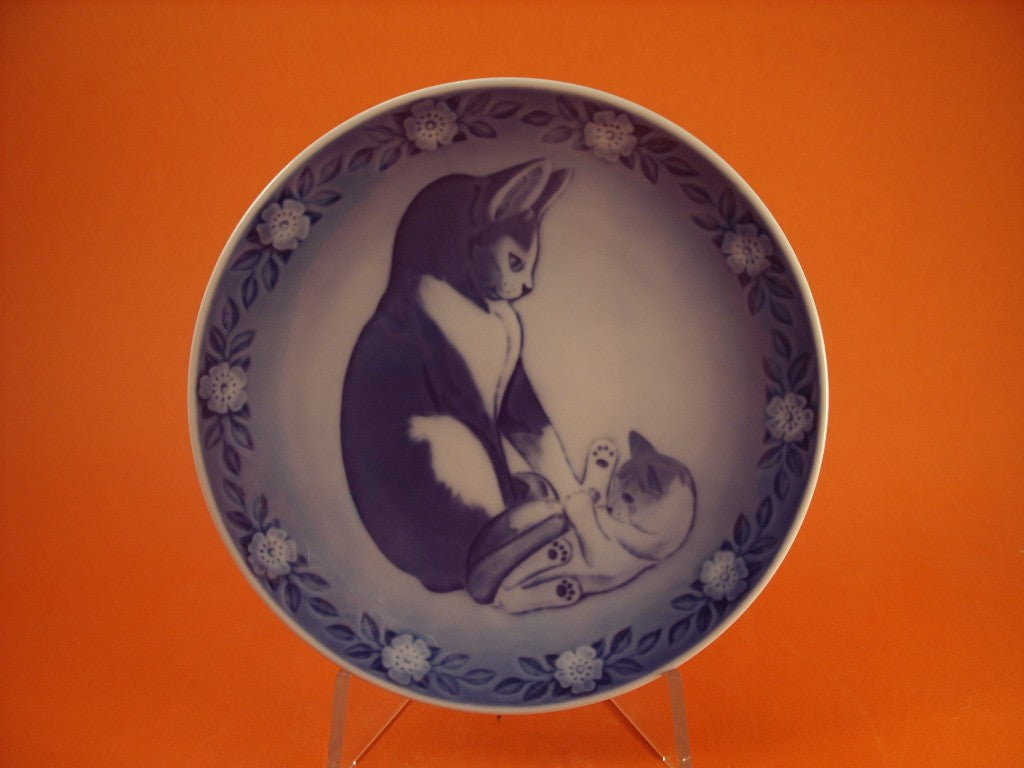 ROYAL COPENHAGEN PIATTO FESTA DELLA MAMMA 1983 ANIMALI ORIGINALE PORCELLANA PRIM