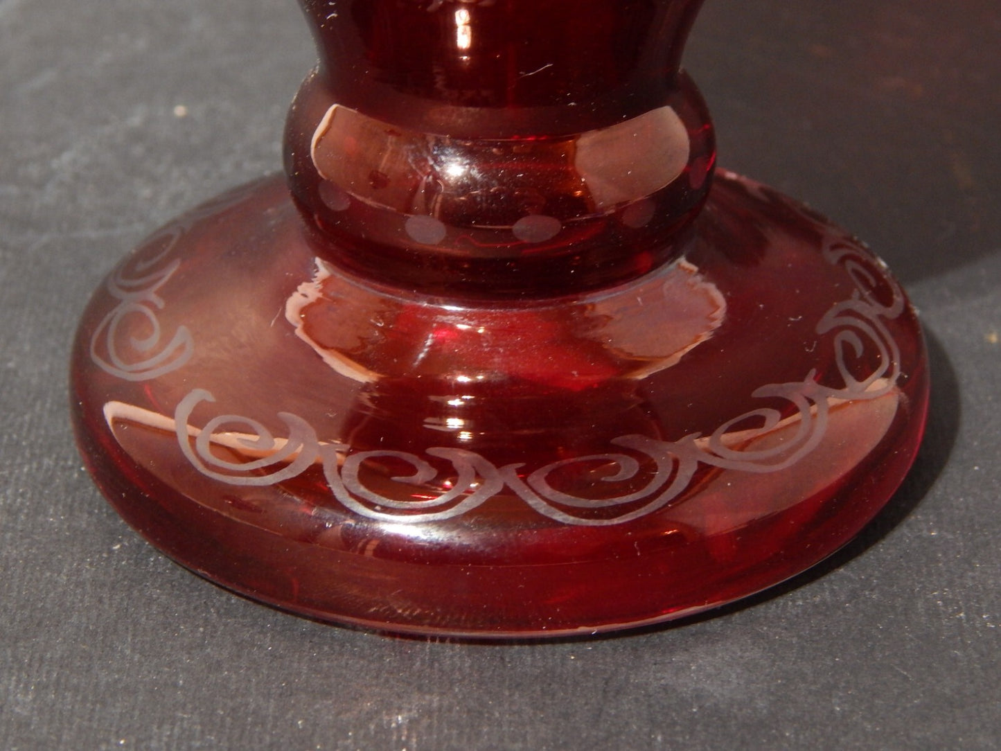 ANTICO PREZIOSO VASO CRISTALLO DI BOEMIA ROSSO RUBINO INCISO BIEDERMEIER