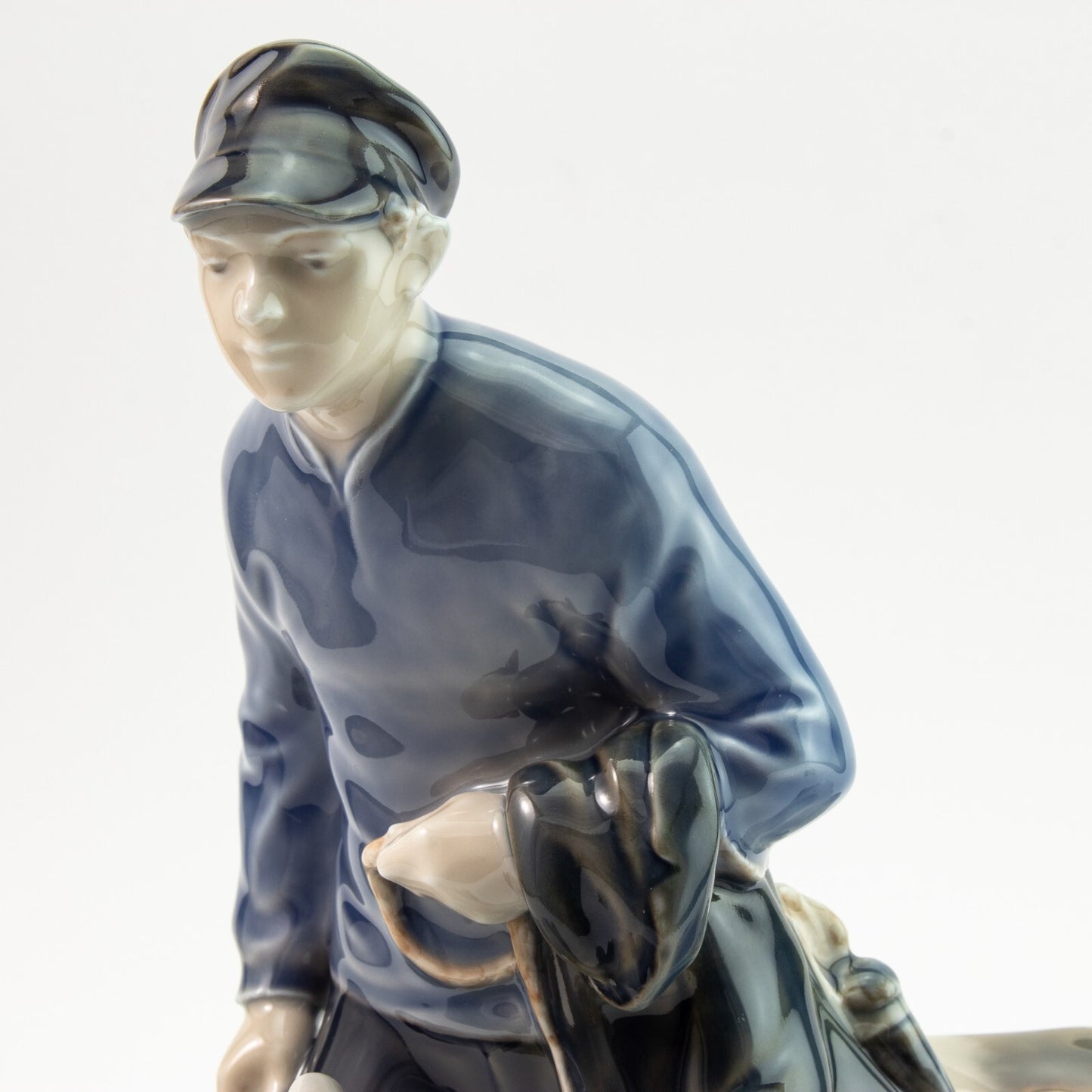 STATUINA PORCELLANA ROYAL COPENHAGEN "Ragazzo con Vitelli" 1858 ORIGINALE 23x18