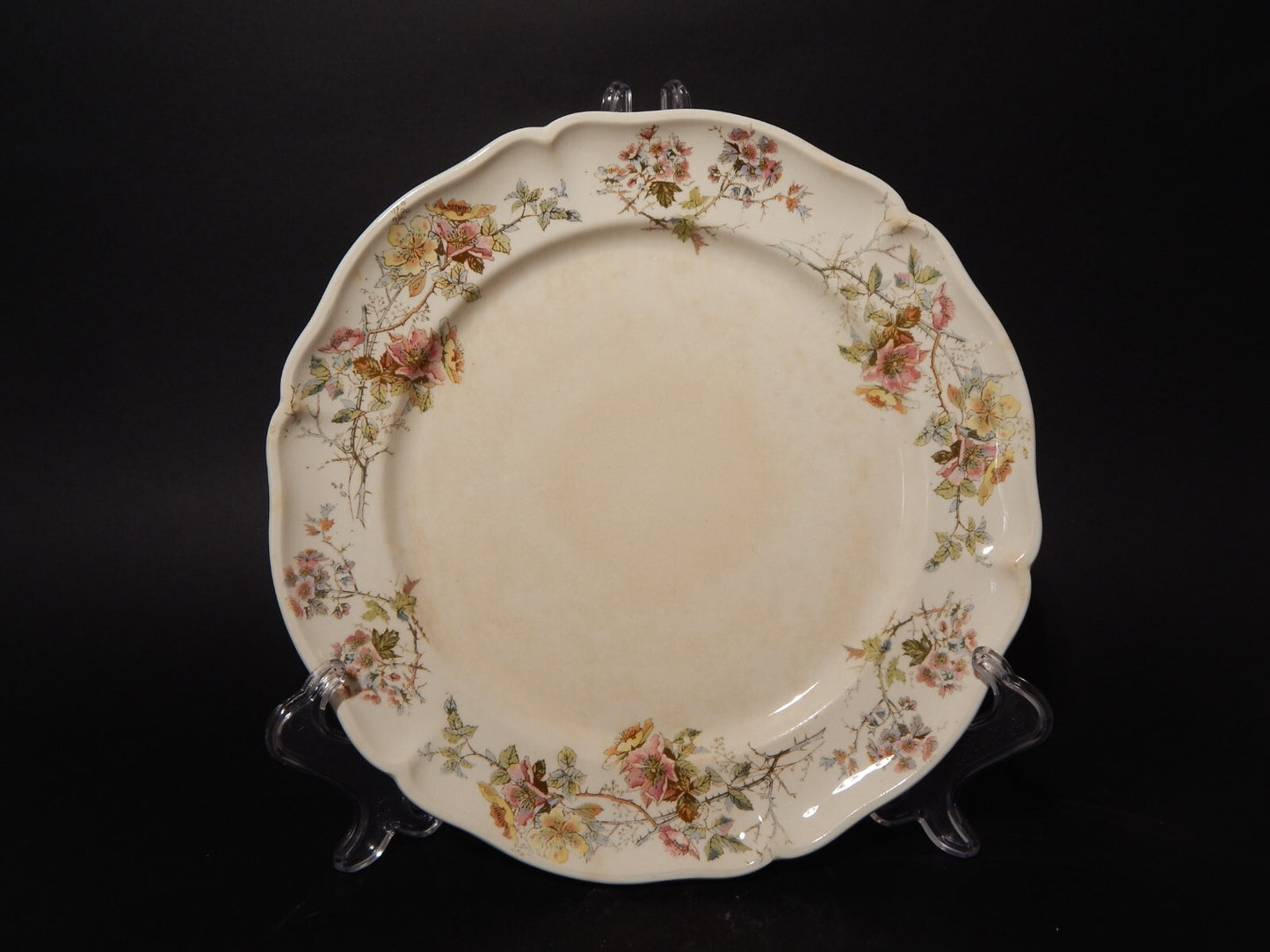 ANTICO RARO PIATTO CERAMICA VILLEROY&BOCH METTLACH DI FINE 1800 CM 23