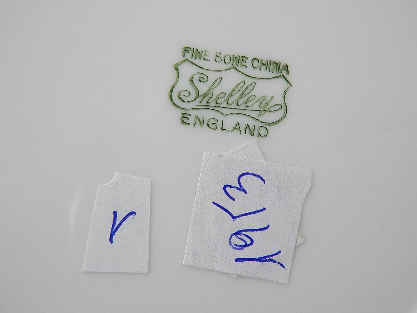 ANTICA PORCELLANA BIANCA TRIO TAZZA TE' FINE BONE CHINA SHELLEY MADE IN ENGLAND