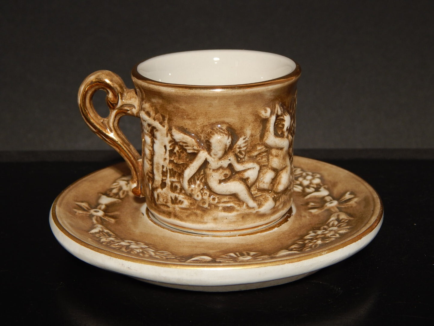 VINTAGE TAZZINA CAFFE' PORCELLANA MAS REGIO CAPODIMONTE