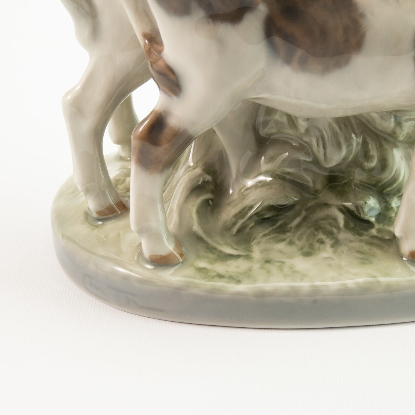 STATUINA PORCELLANA ROYAL COPENHAGEN "Ragazzo con Vitelli" 1858 ORIGINALE 23x18