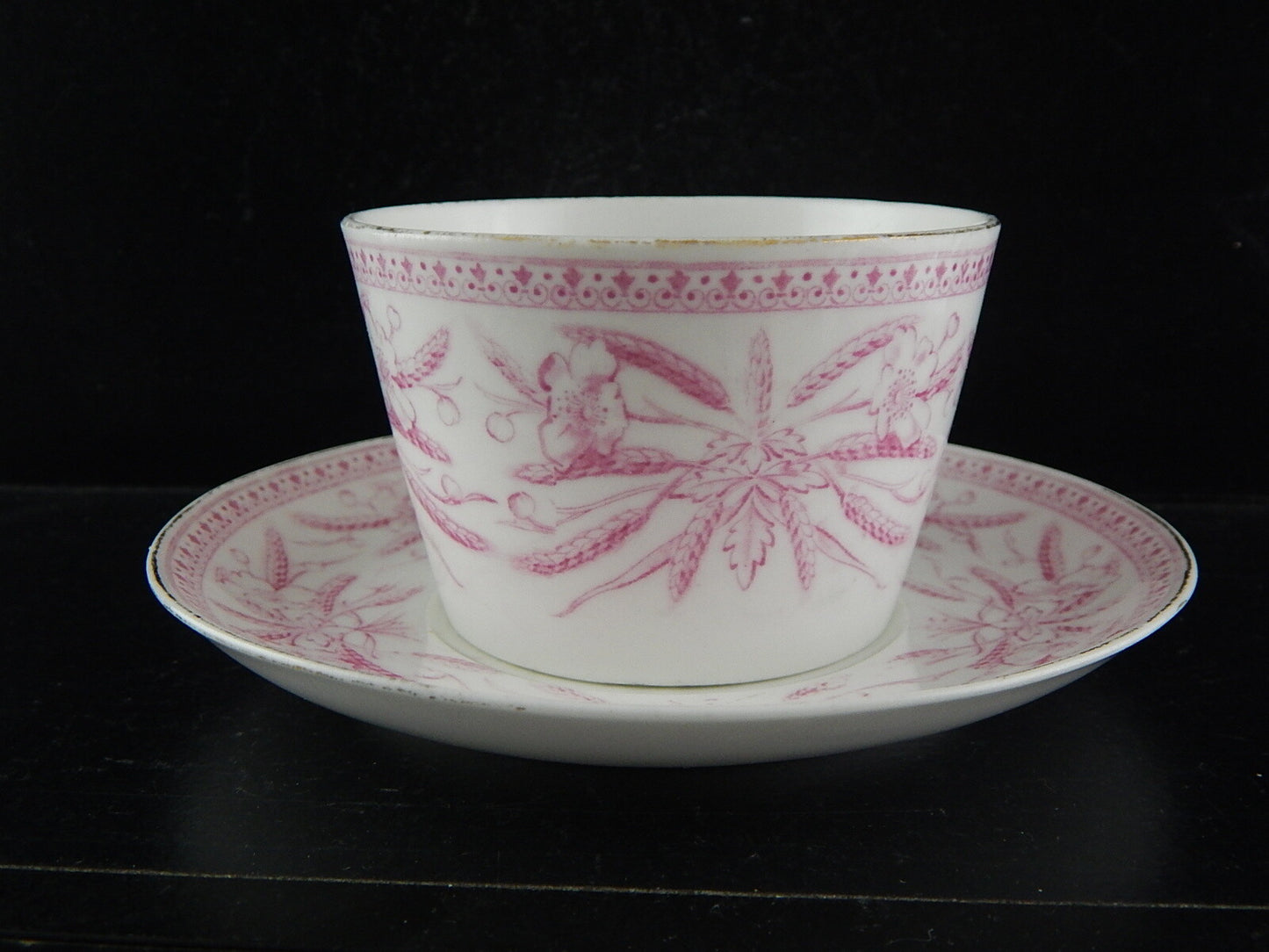 ANTICA TAZZA TE' ALFRED B PEARCE RETAILER LONDON PORCELLANA INGLESE AESTHETIC