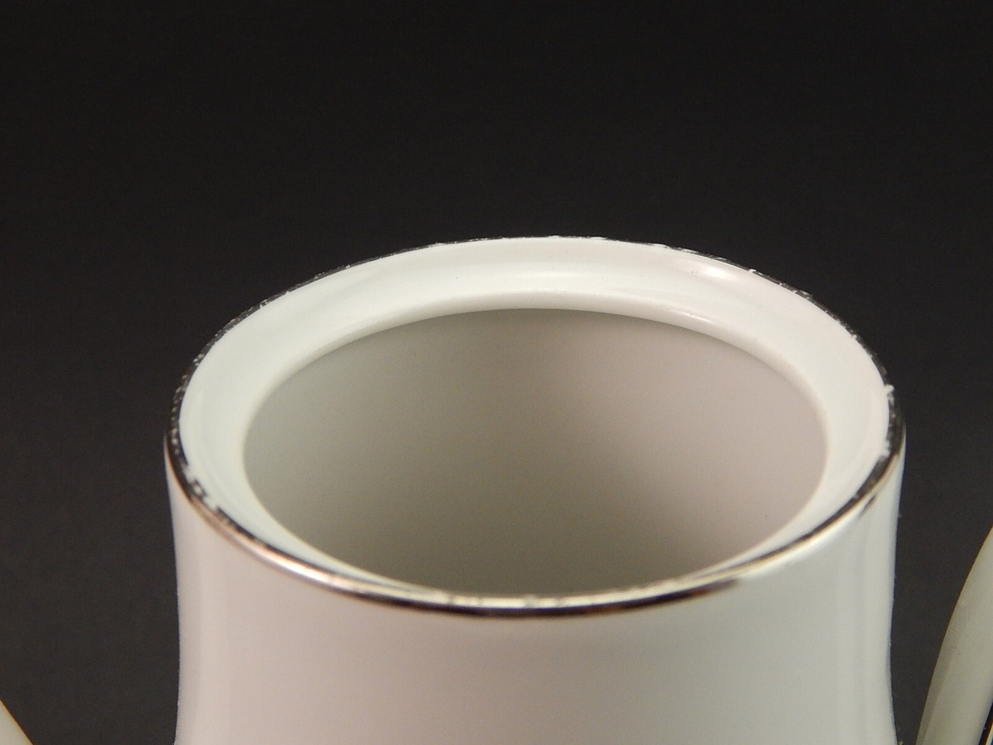 VINTAGE CAFFETTIERA PREZIOSA PORCELLANA HUTSCHENREUTHER OLIVIA 68