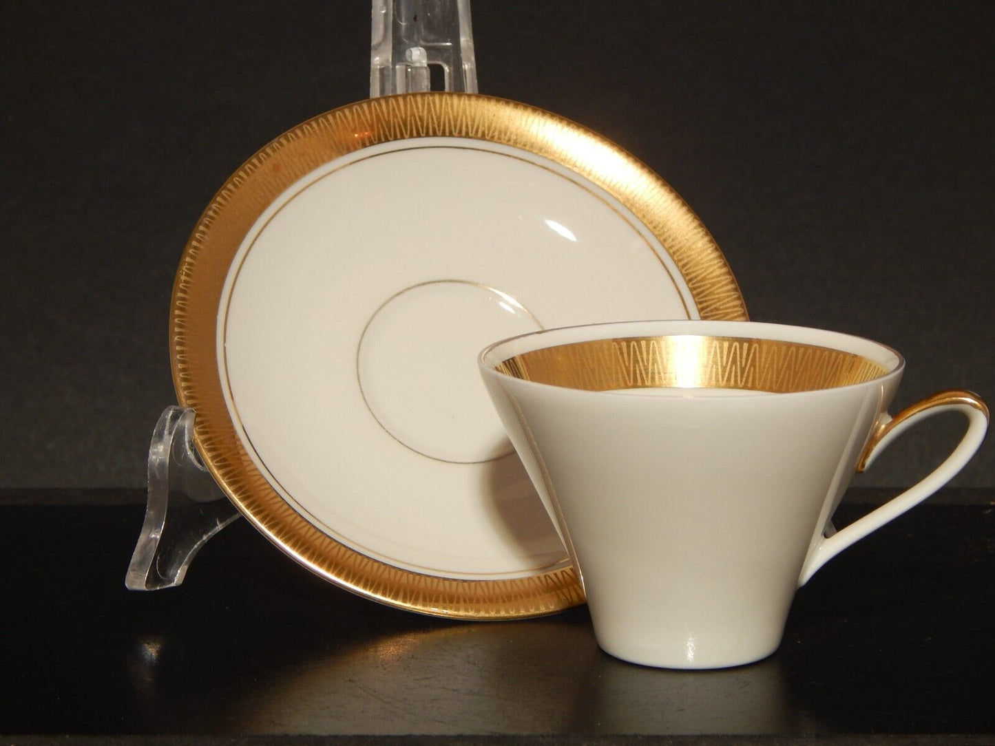 ANTICA ART DECO TAZZINA CAFFE' PORCELLANA COLOR CREMA ORO VOHENSTRAUSS BAVARIA