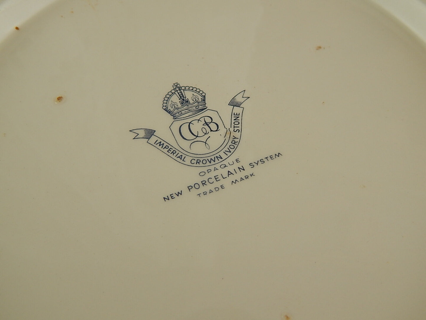 ANTICA ORIGINALE ZUPPIERA PORCELLANA OPACA AMERICANA IMPERIAL CROWN IVORY STONE