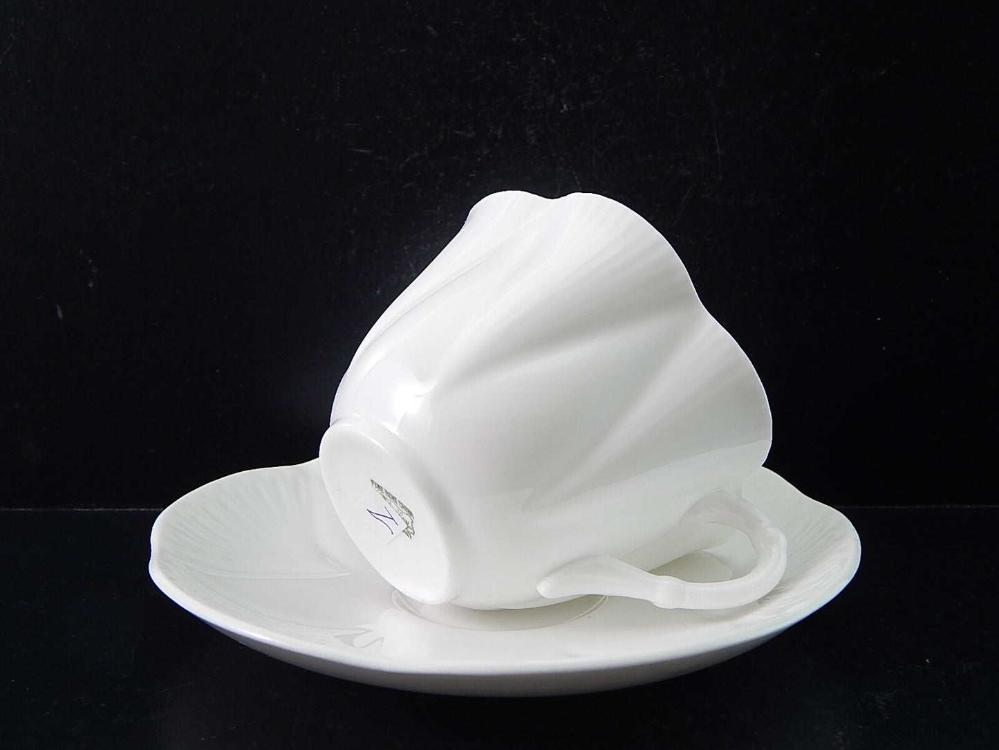 ANTICA PORCELLANA BIANCA TRIO TAZZA TE' FINE BONE CHINA SHELLEY MADE IN ENGLAND