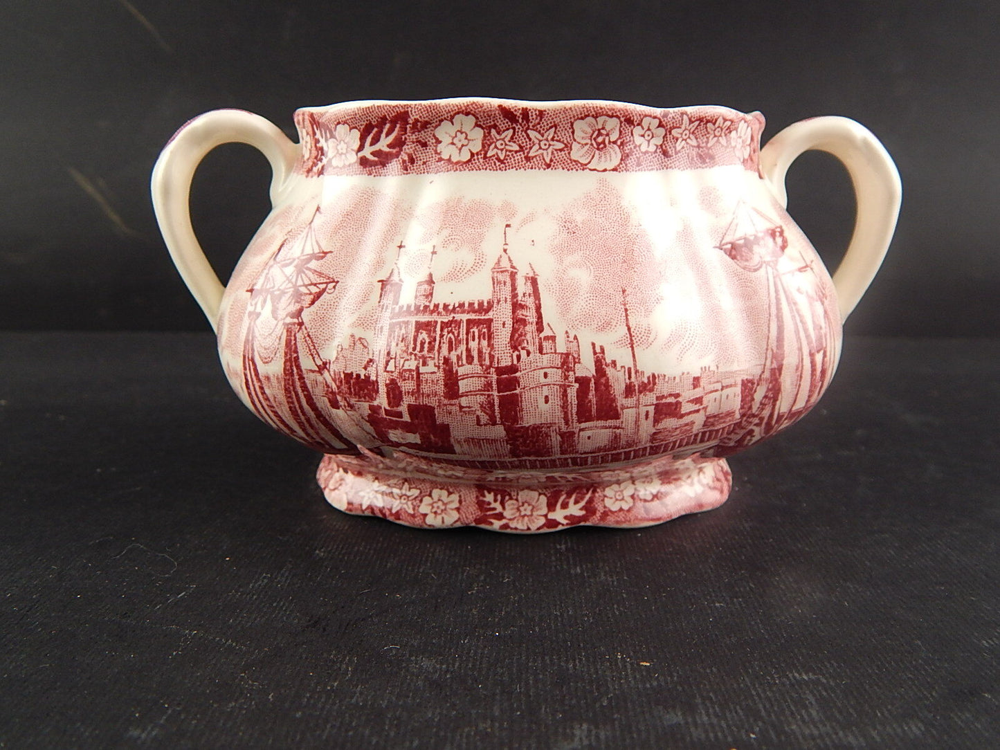 ANTICA ZUCCHERIERA SEMI PORCELLANA PALISSY POTTERY THAMES RIVER TOWER OF LONDON