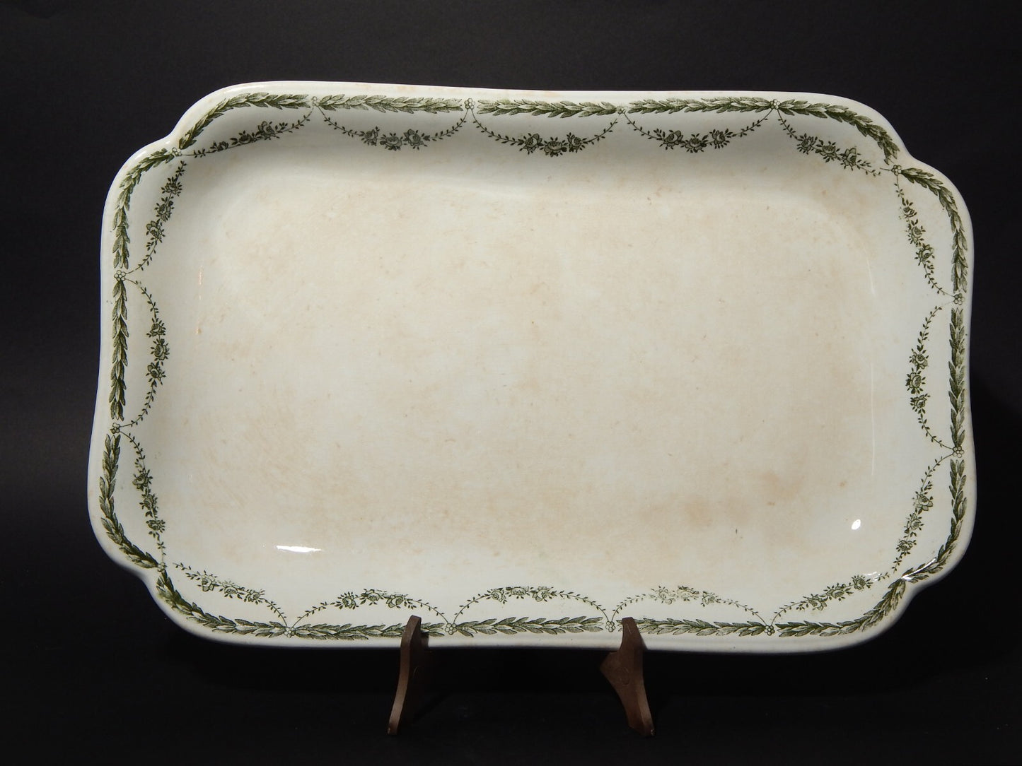 ANTICO RARO VASSOIO CERAMICA PETRUS REGOUT DECORO MARIE IN VERDE MAASTRICHT #