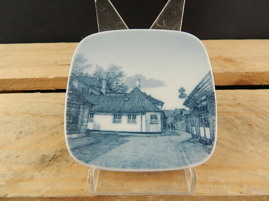 ROYAL COPENHAGEN BING&GRONDAHL PLAQUETTE PORCELLANA H.C.ANDERSEN HUS ODENSE