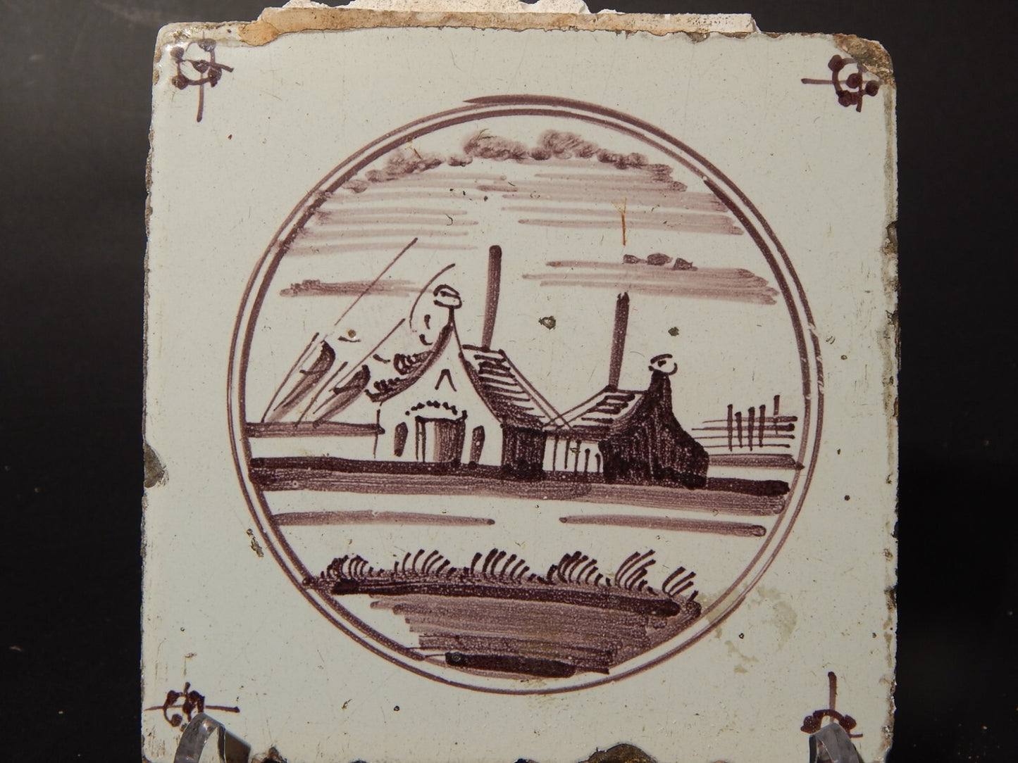 ANTICA PIASTRELLA MATTONELLA CERAMICA DELFT DEL 1700 DECORO AL MANGANESE (482)