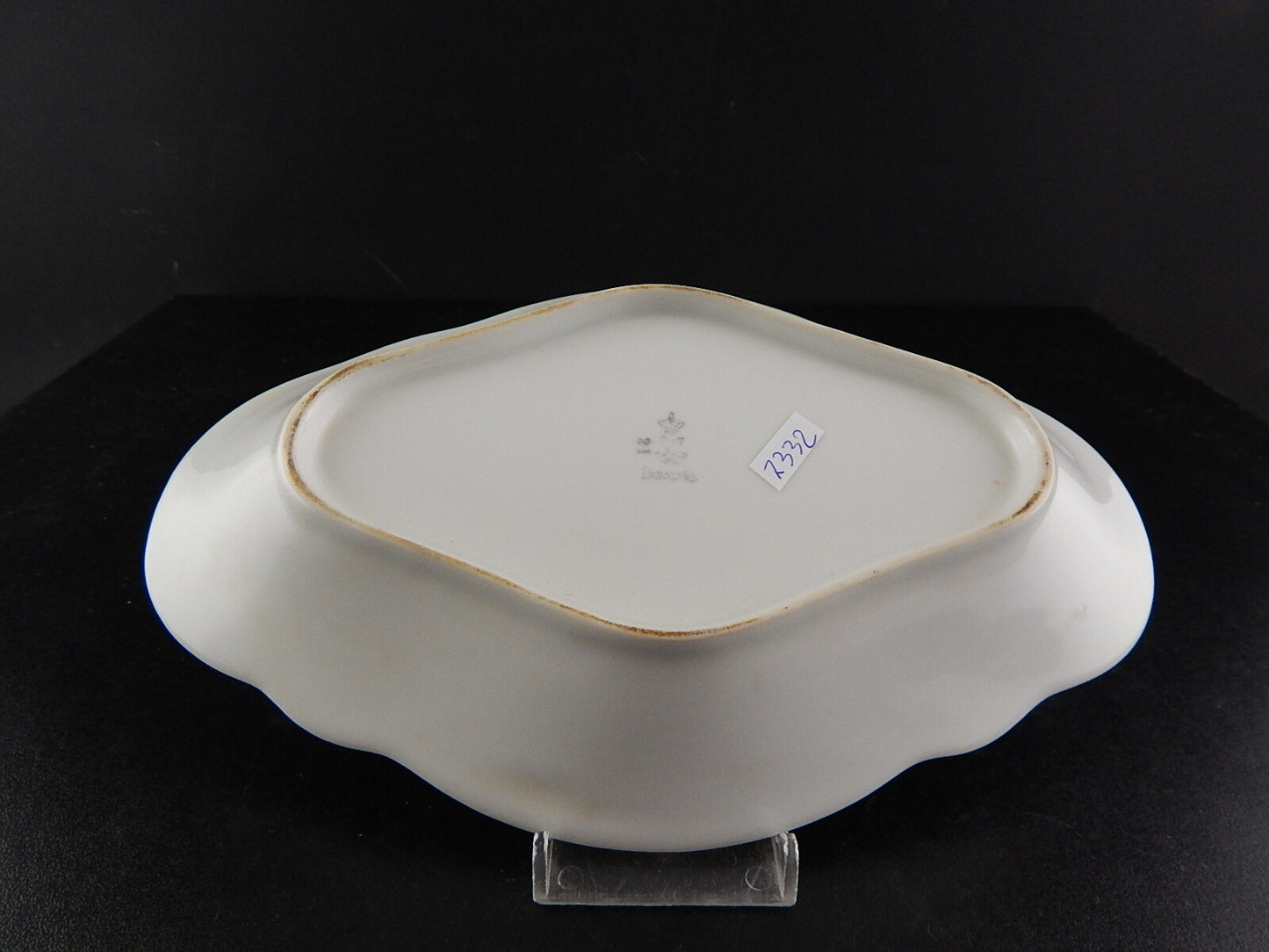 ANTICA ART DECO VASSOIO RAVIERA PORCELLANA BIANCA ORO BAVARIA OSCAR SCHALLER