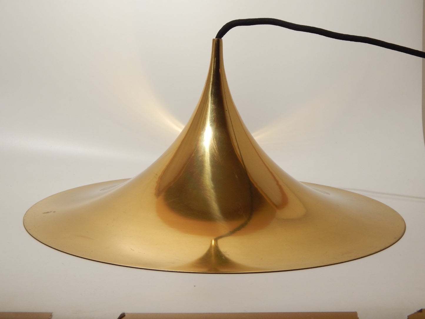 VINTAGE LAMPADARIO SEMI PENDANT DESIGN DANESE BONDERUP & THORUP OTTONE LUCIDATO
