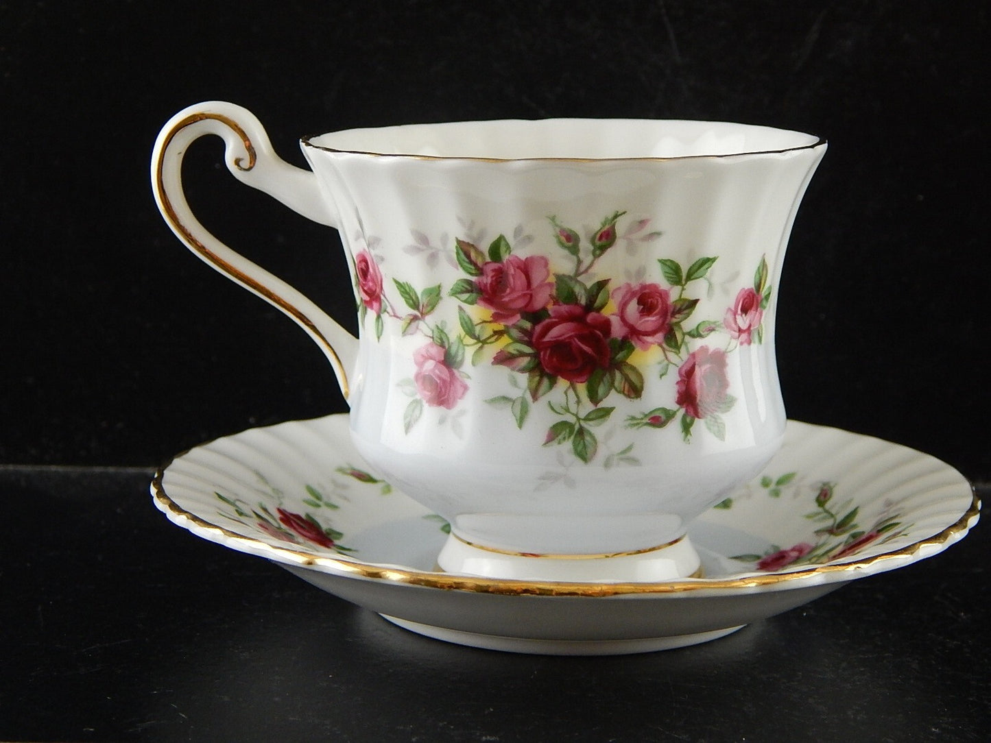 PREZIOSA VINTAGE PORCELLANA INGLESE PARAGON BONE CHINA TAZZA MINUET PINK ROSES
