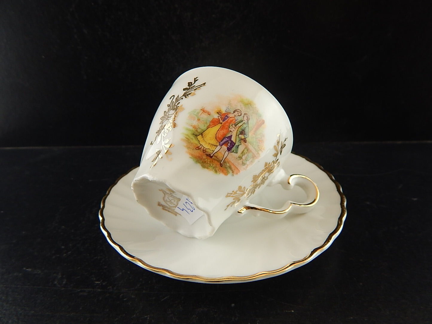 ANTICA TAZZINA CAFFE' PORCELLANA RHEINPFALZ HARTPORZELLAN BAVARIA SCENA GALANTE