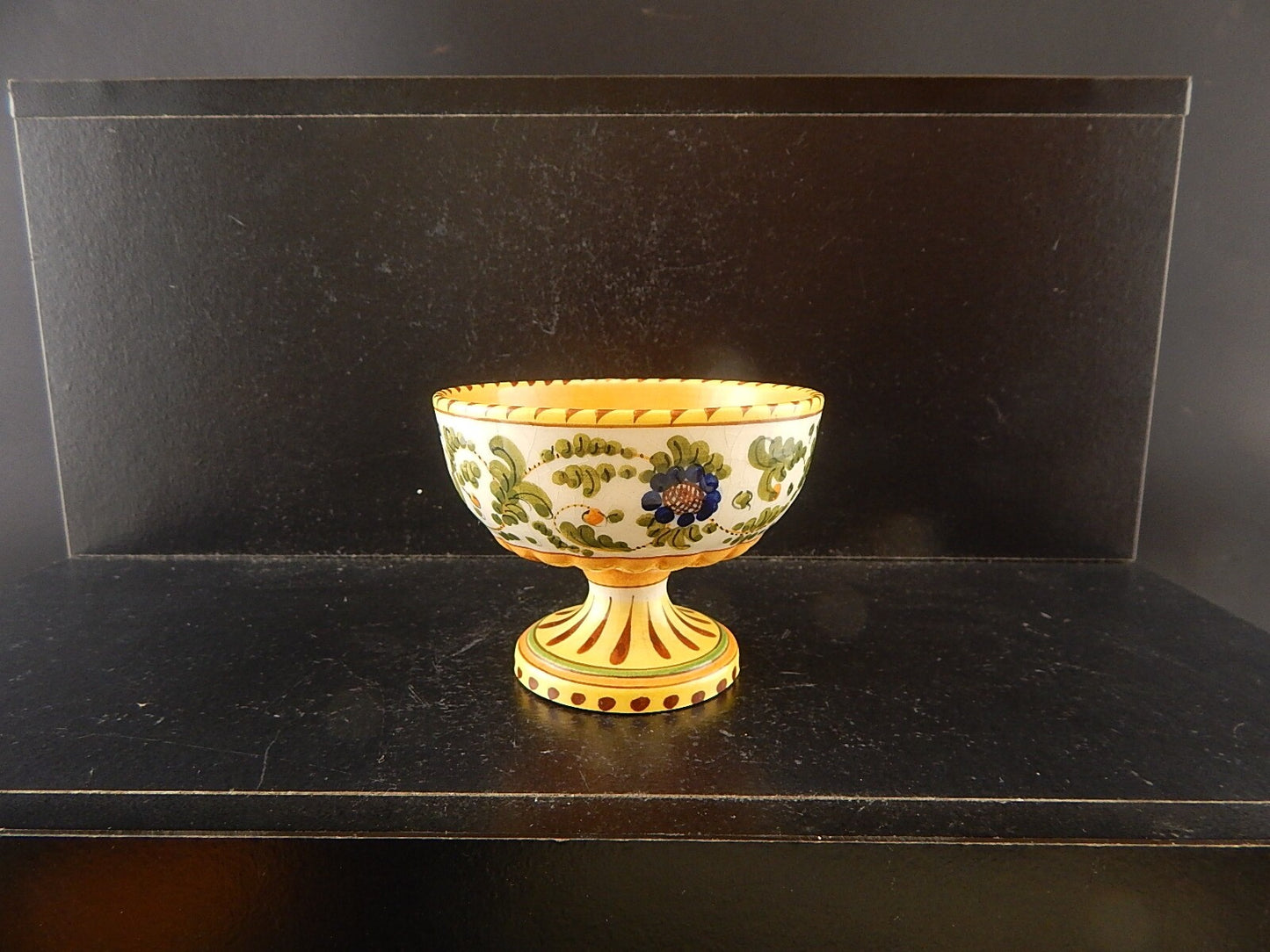 ANTICA TAZZA MAIOLICA CERAMICA POLICROMA FANTECHI ANSA A SERPE PRIMO 900 #8907