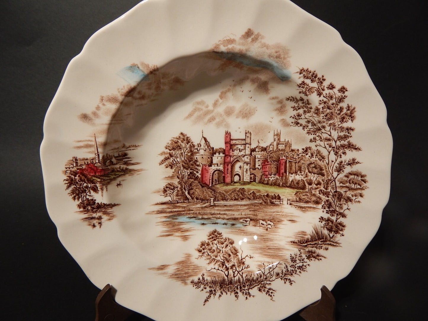 VINTAGE SEMI PORCELLANA JOHNSON BROS ANCIENT TOWERS PIATTO FONDO