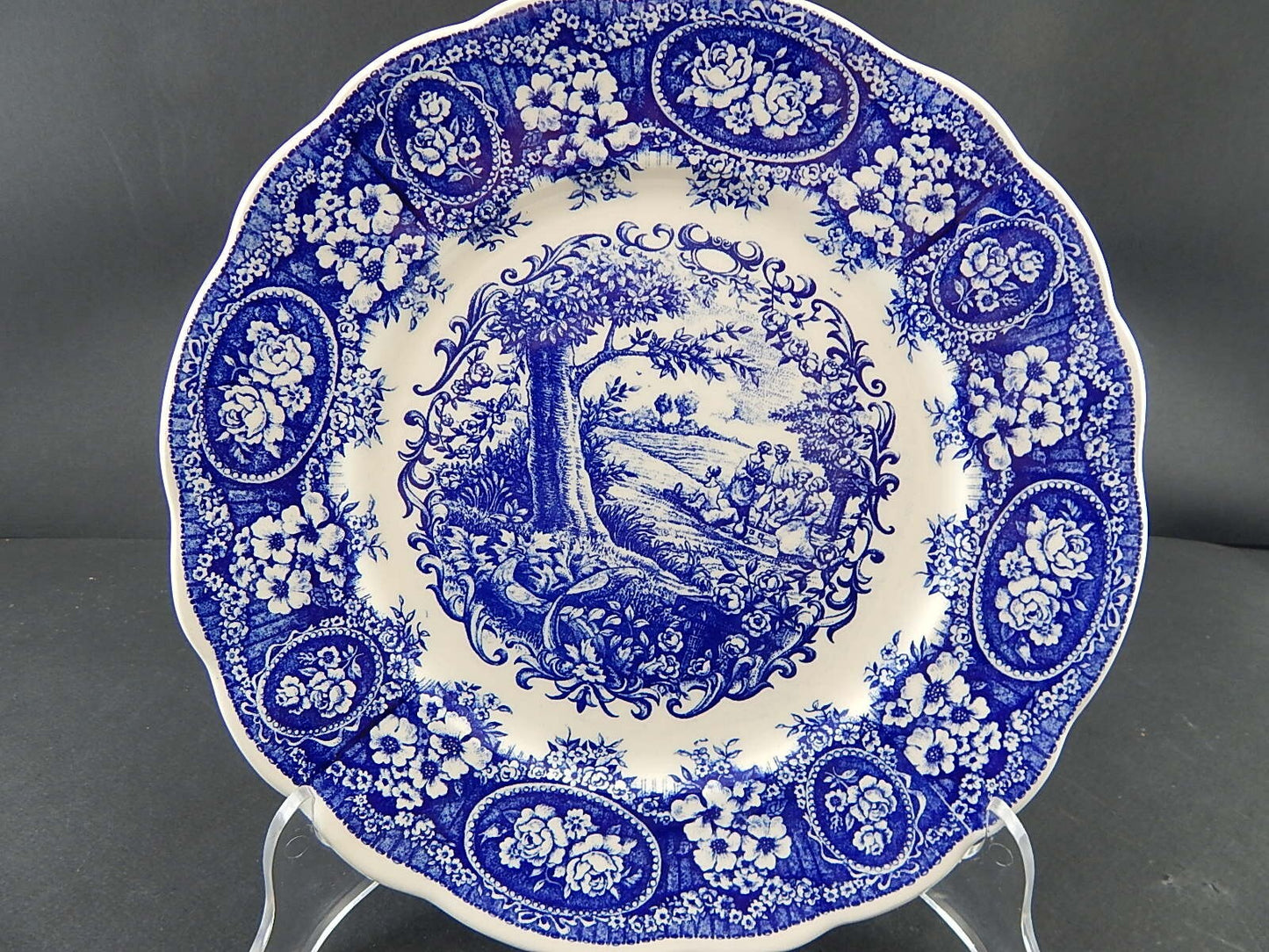 ANTICO RARO PIATTO CERAMICA BIANCA BLU BOCH FRERES LA LOUVRIERE MARIE ANTOINETTE
