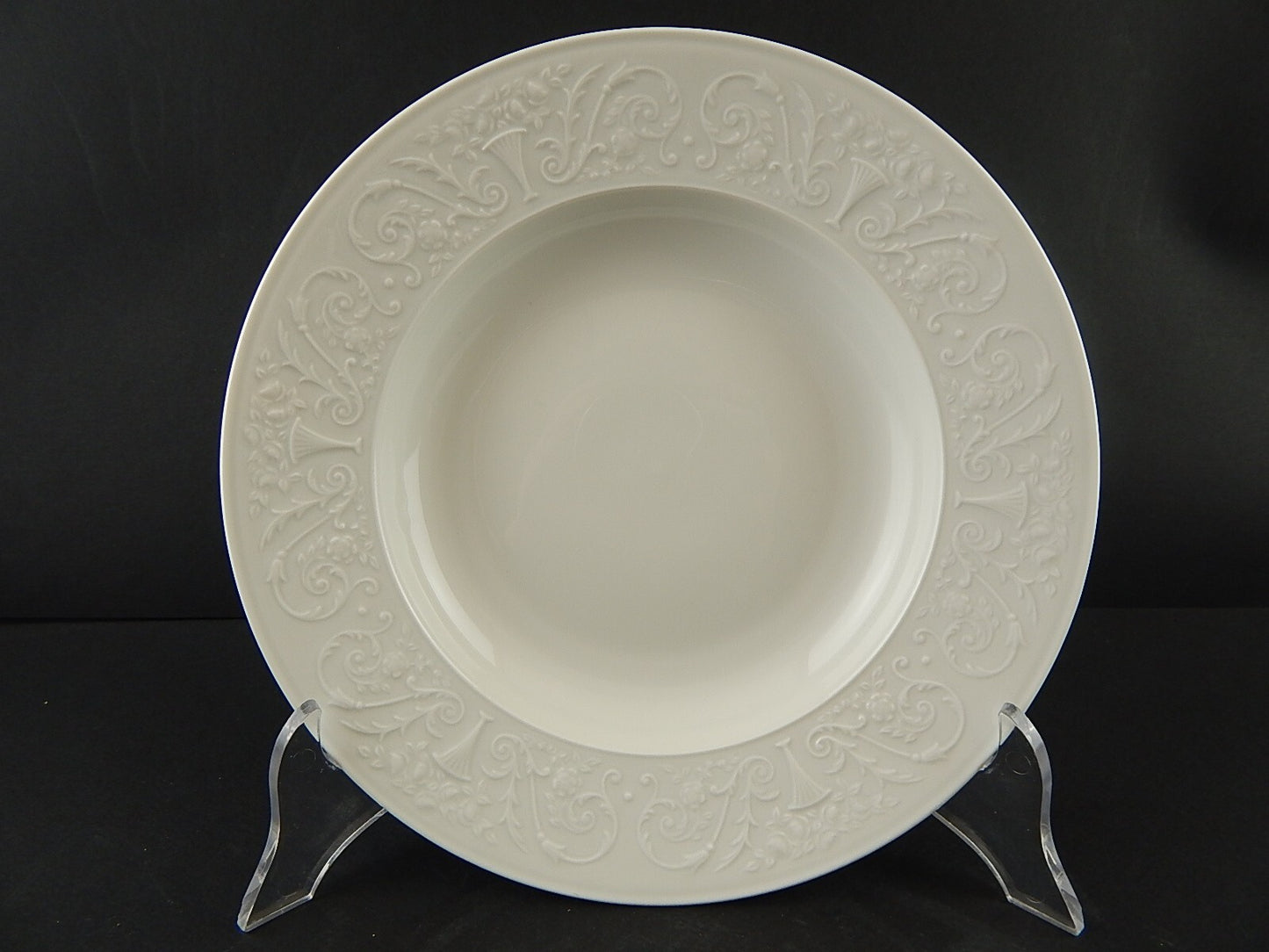 SERVIZIO 18 PIATTI LIMOGES RAYNAUD WASHINGTON PORCELLANA BIANCA DECORO ARABESCHI