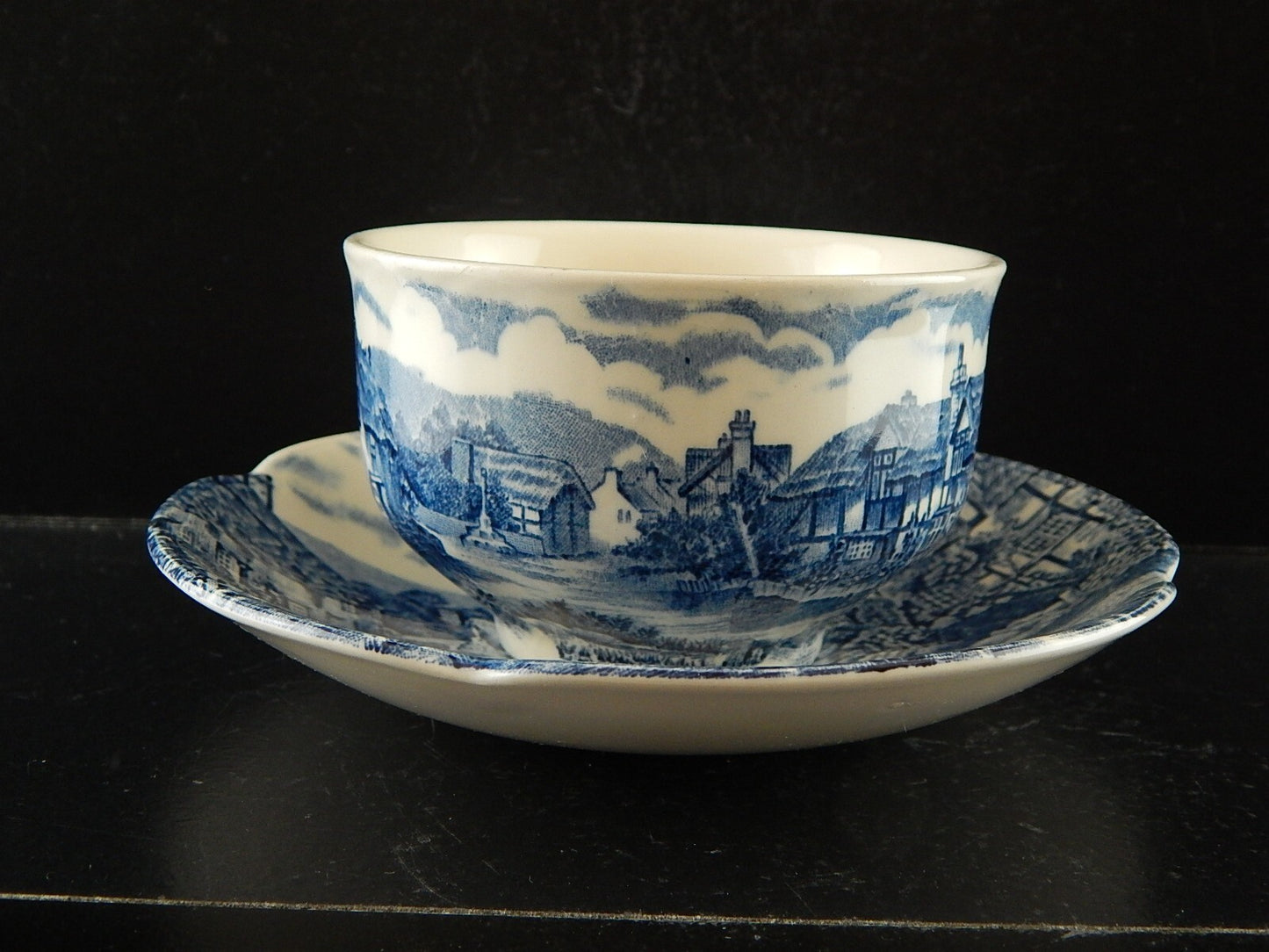 ANTICA TAZZA TE' SEMI PORCELLANA JOHNSON BROS OLDE ENGLISH COUNTRYSIDE