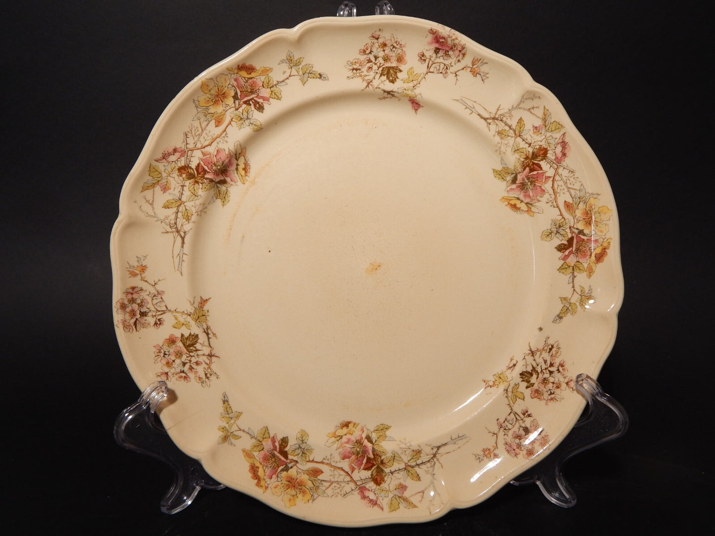 ANTICO RARO PIATTO CERAMICA VILLEROY&BOCH METTLACH DI FINE 1800 CM 23