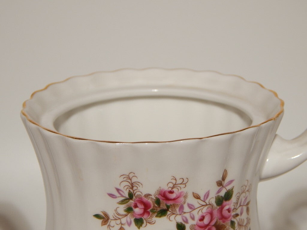 PREZIOSA PORCELLANA ROYAL ALBERT VINTAGE CAFFETTIERA LAVENDER ROSE DIFETTO